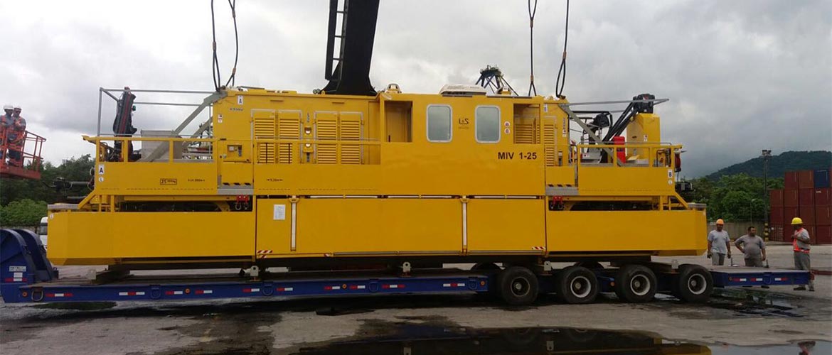 Desmontagem de máquinas injetoras